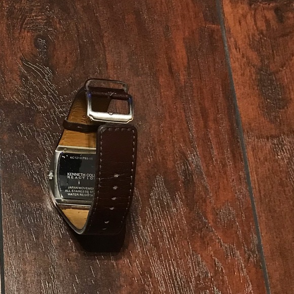 Kenneth Cole Watch - Picture 6 of 6